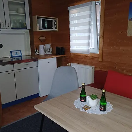 Isla 4 Apartment